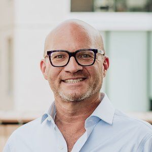 Meet your Posher, Adam